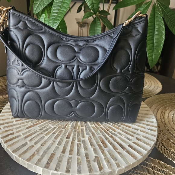 🖤🖤Coach Laurel Signature Leather Embossed Shoulder Bag - Picture 2 of 10